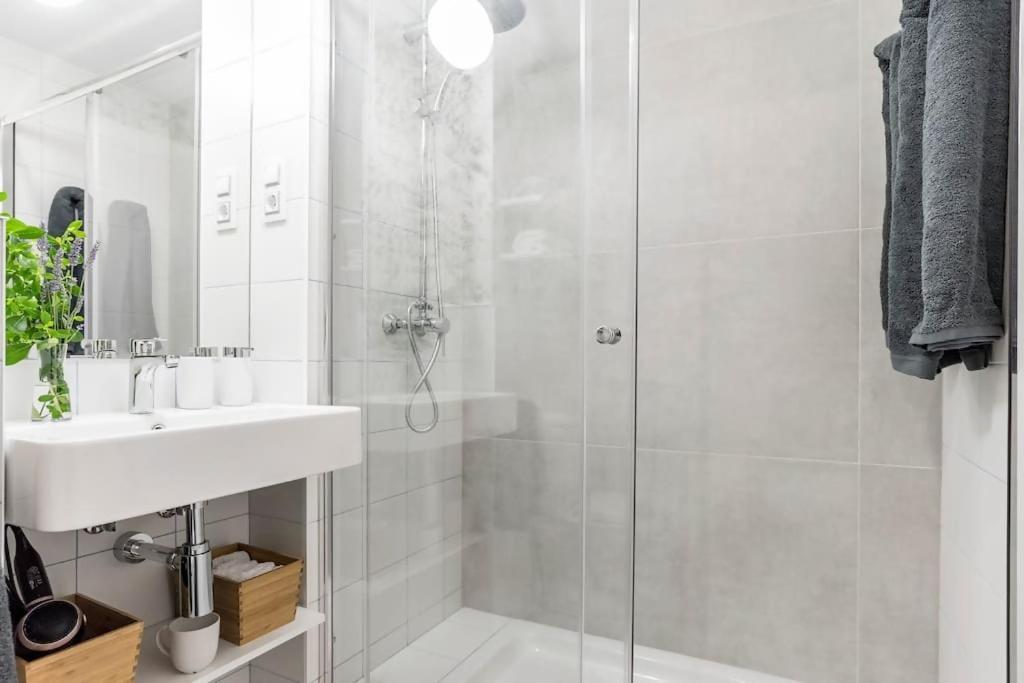 1 Step To Retiro Park And Gran Via-prado Museum Apartamento Madrid
